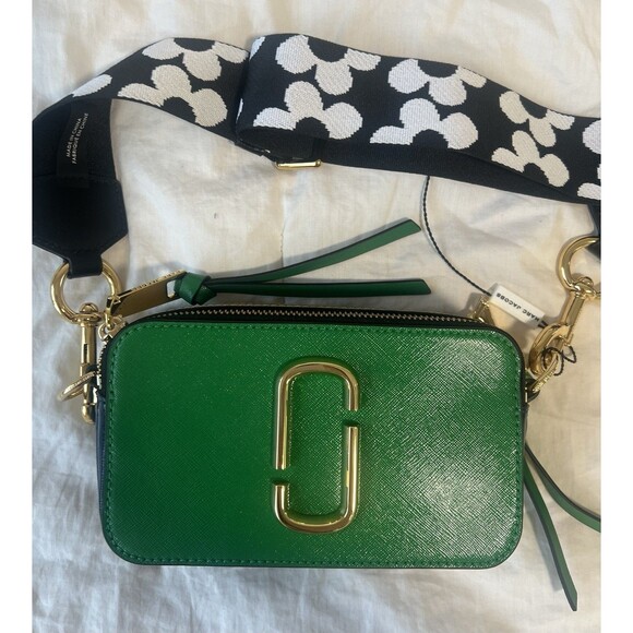 MARC JACOBS Snapshot Green Leather Camera Bag Gold Hardware new$325 - Picture 1 of 8